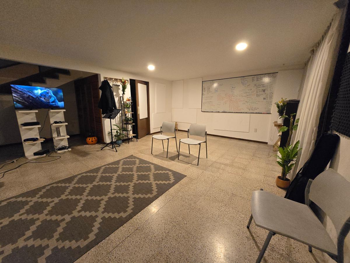 Clases de Canto y Escenario Para Principiantes en Buenavista