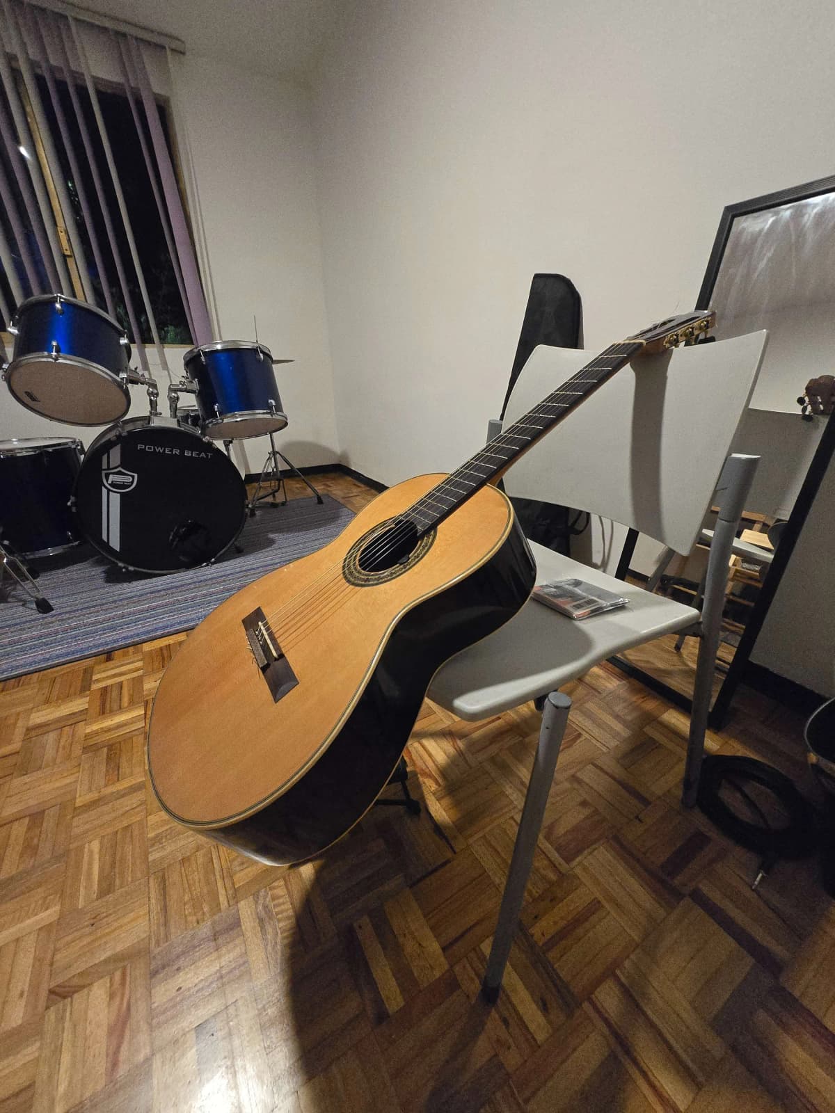 Metodología de enseñanza de Guitarra Blues Para Principiantes en Circuito Médicos
